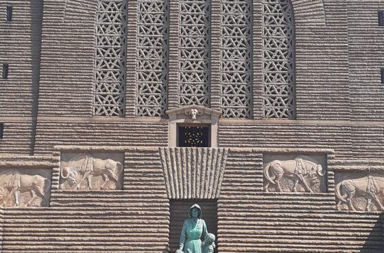 Pretoria And Cullinan Diamond Mine Tour (Surface Tour)